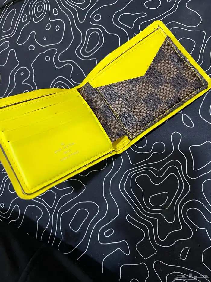 محفظة تقليد LV جودة عالية 1