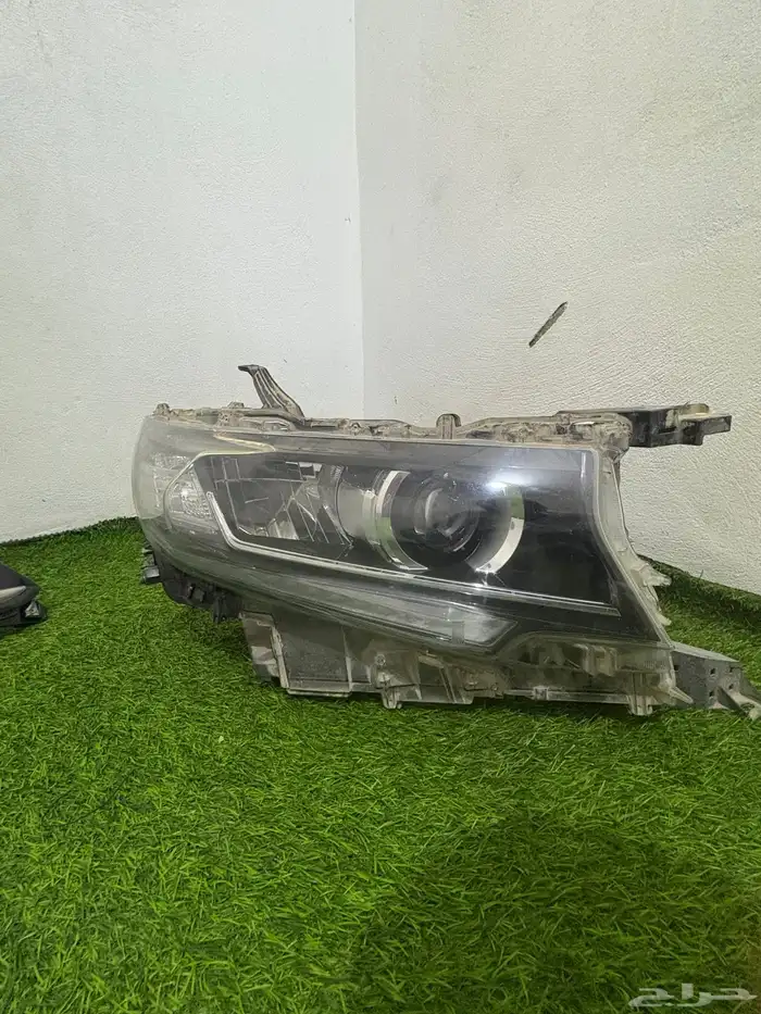 شمعة برادو اصلية وكالة 2018-2019 وكالة 0