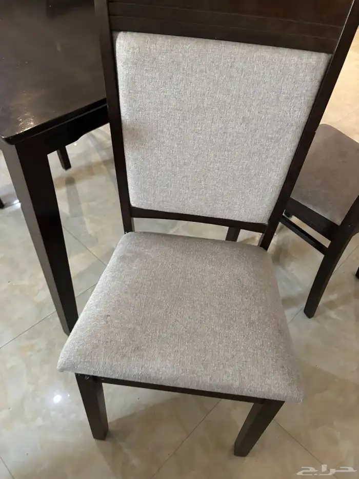 طاوله طعام خمس مقاعد 3