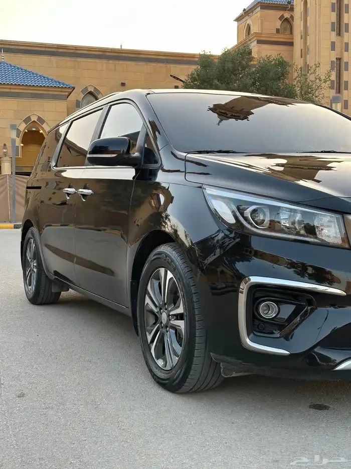 كيا كرنفال 2019 نص فل ماشي 77 1