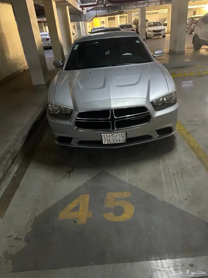 دوج تشارجر كلاسيك 1