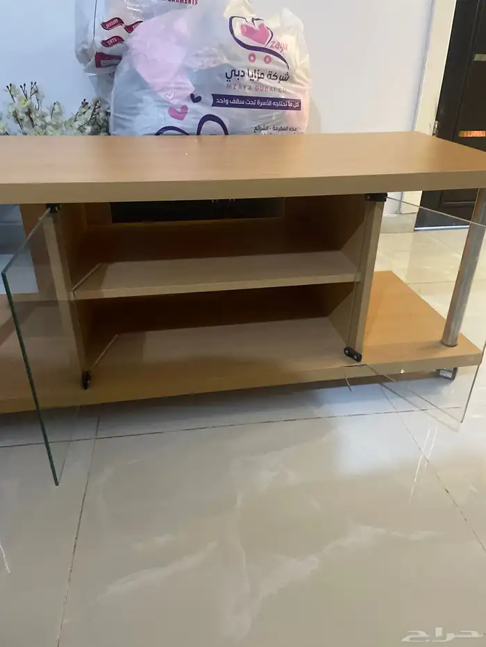 دولاب تلفزيون نظيف 3