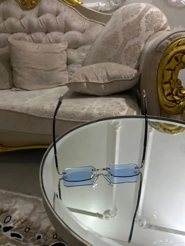 نظارة اصليه كشخه اناقه اصليه والغطى موجود 2