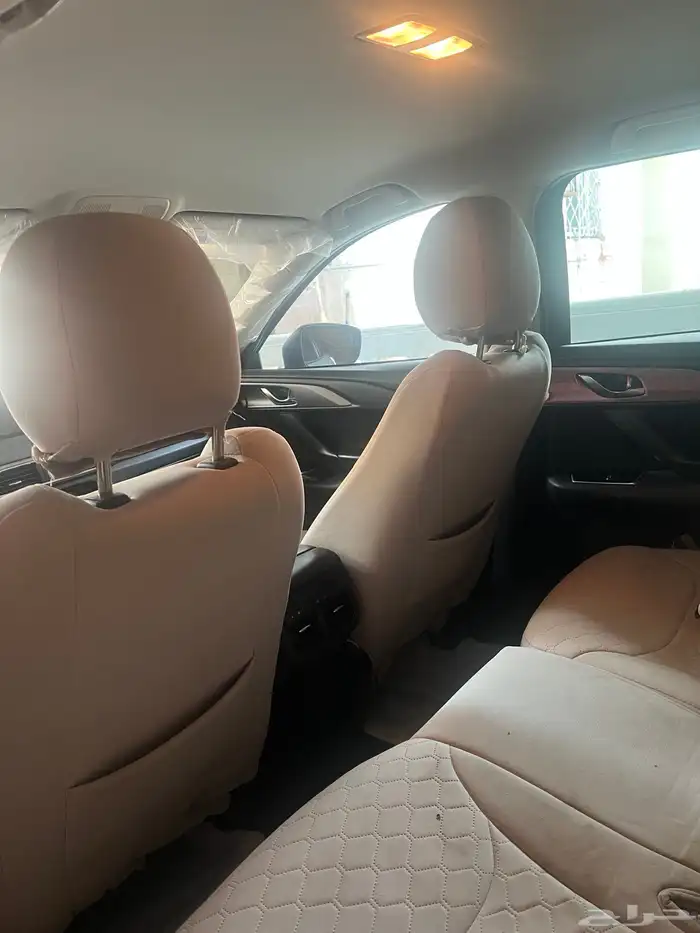 مازدا CX9-2022 4