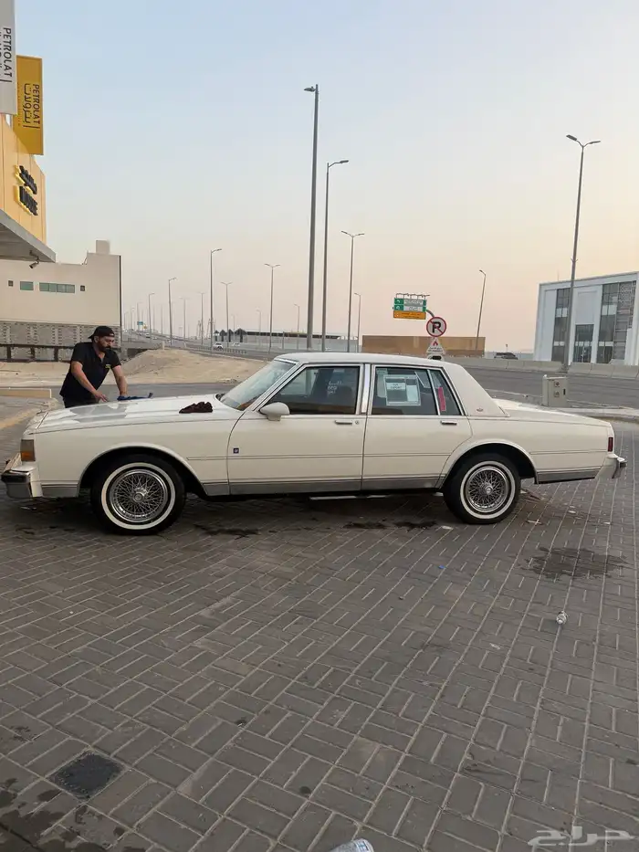 كابريس 1987 8