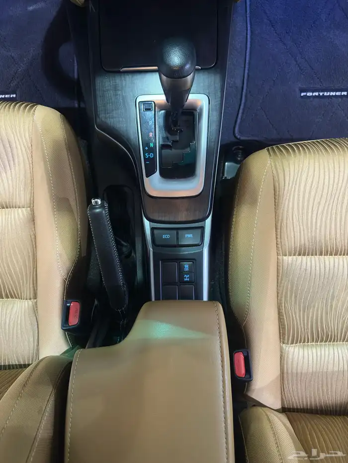 فورشنر 6 سلندر دبل (VX) 2023 ( بحالة الوكالة ) 29