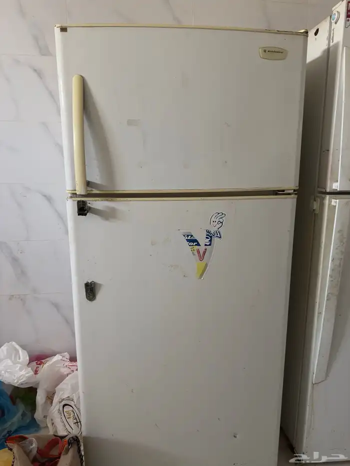 Kalvinator Fridge 32 Cubic Feet 1