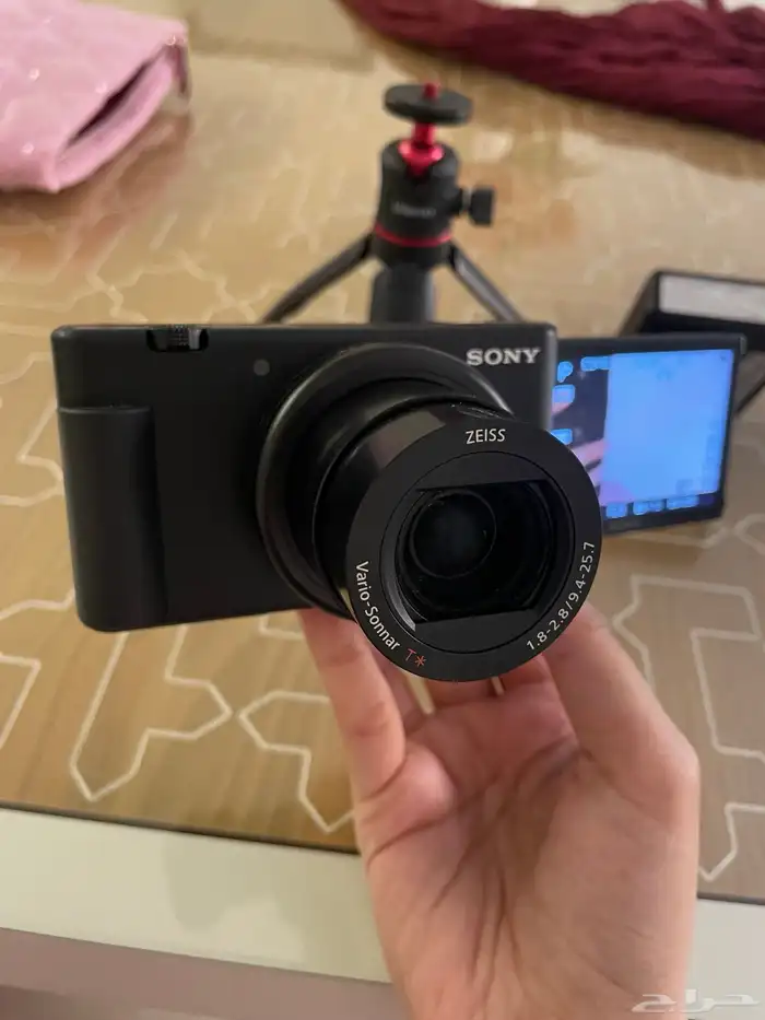 للبيع كاميرا Sony ZV-1 3