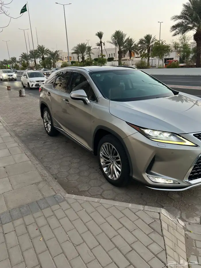 لكزس RX450 2021 1