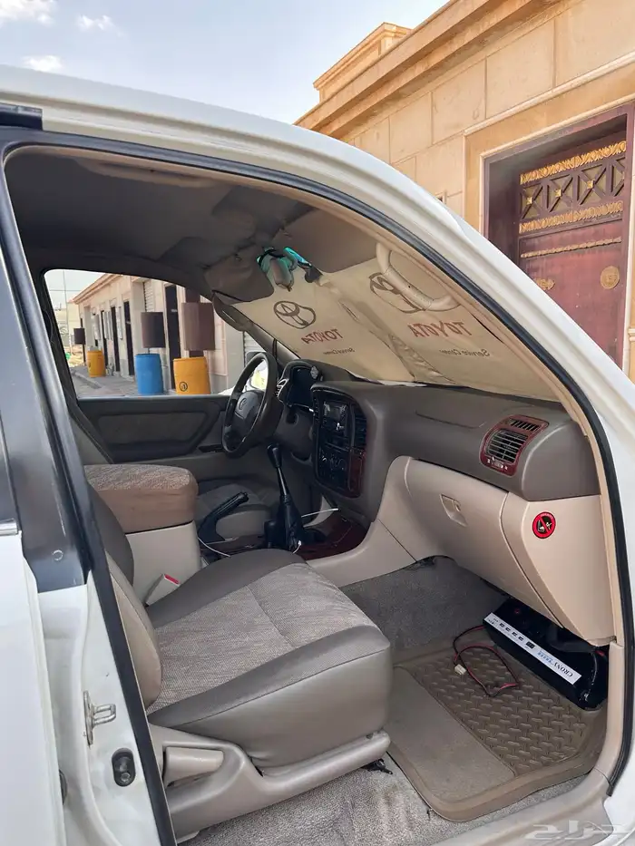 للبيع لاندكروزر G.XR ونش دفلك 10