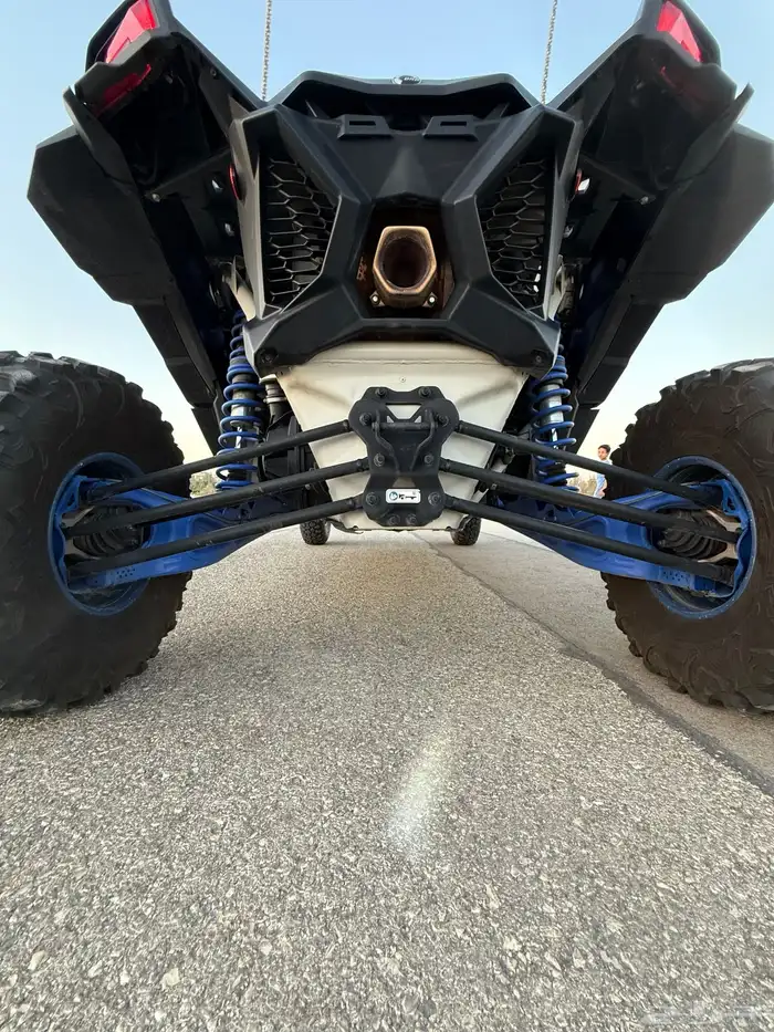 بقي 4 ركاب كانام موديل 22 مافريكX3 R turbo 23