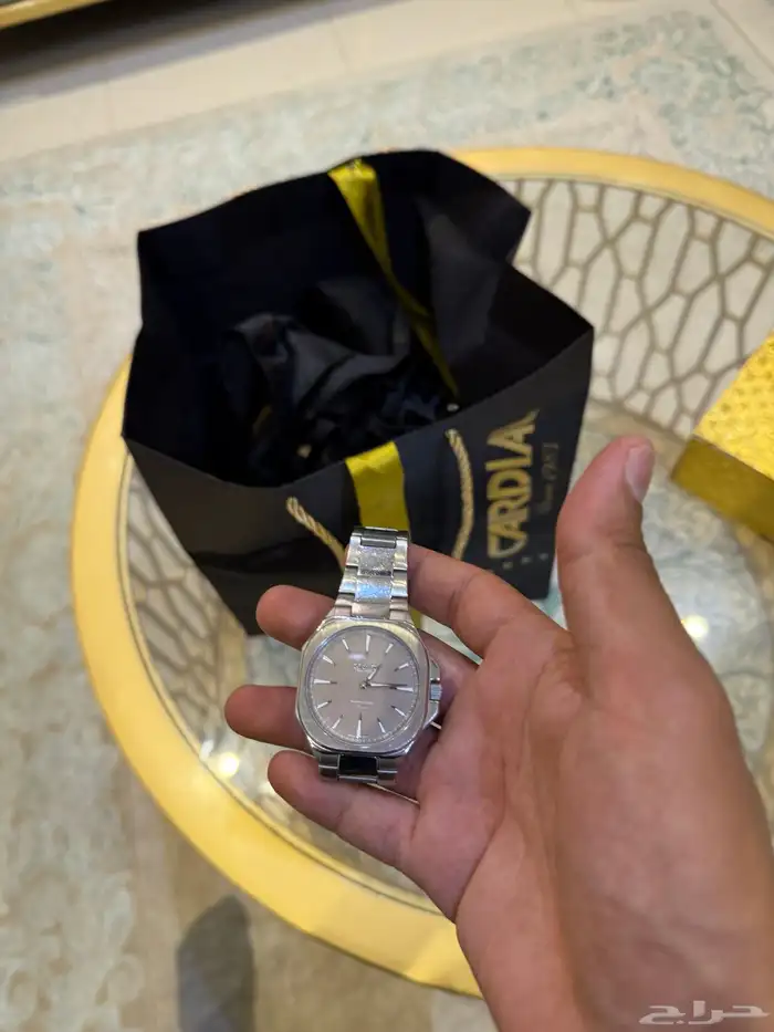 ساعة كارديال 0