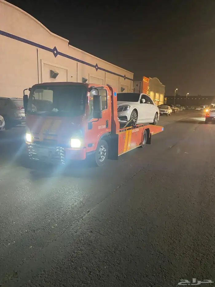 سطحه في الدمام 2