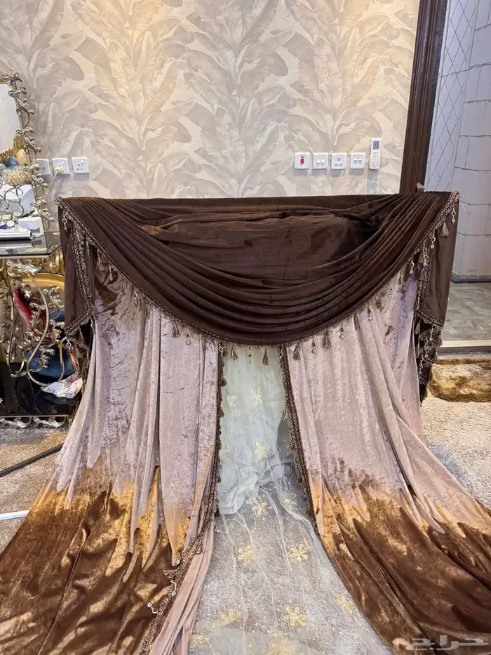 للبيع ستارة ديكور خشب 0