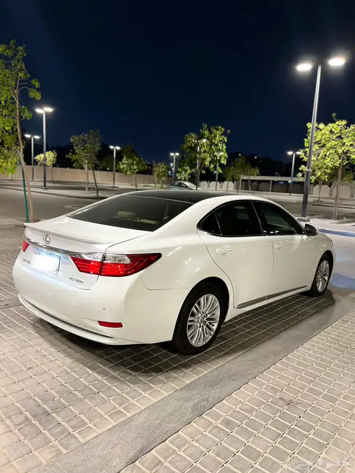 لكزس 2013 سعودي DD فل كامل ماشي 265km فل كامل 0