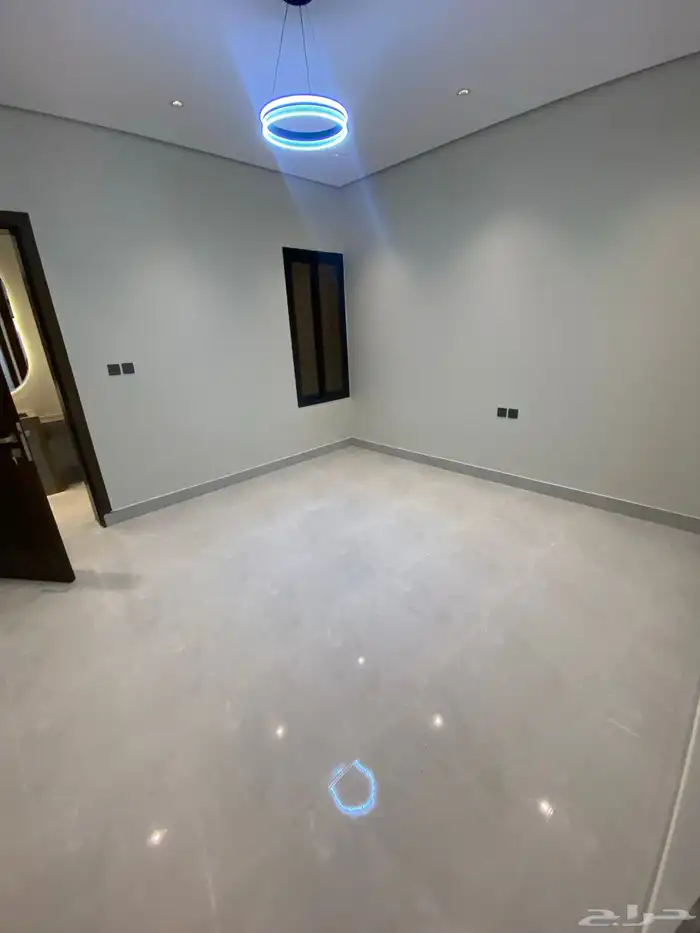 فلل روف أرضيه وعلويه حي الاخضر تشطيب مميز 5