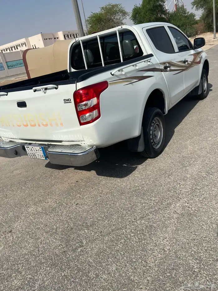 مستبيشي L 200 2018 3