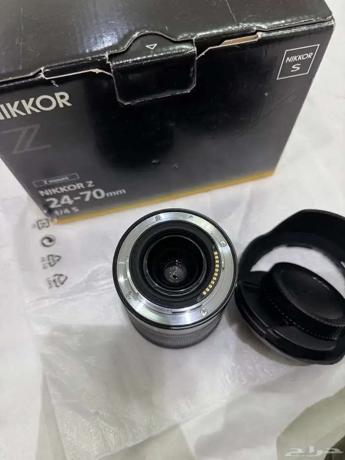العدسة مثل الجديدة Nikon 24-70mm f 4 Lens 2