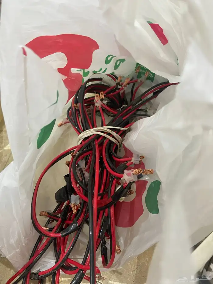 اغراض سباكه و كهربه ونجف للبيع 9