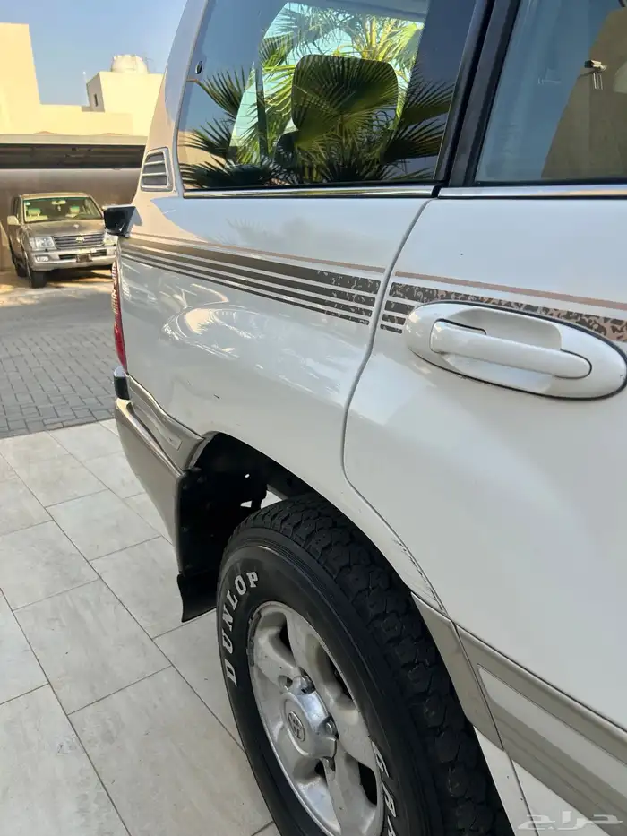 1999-VXR-4- لاندكروزر 10