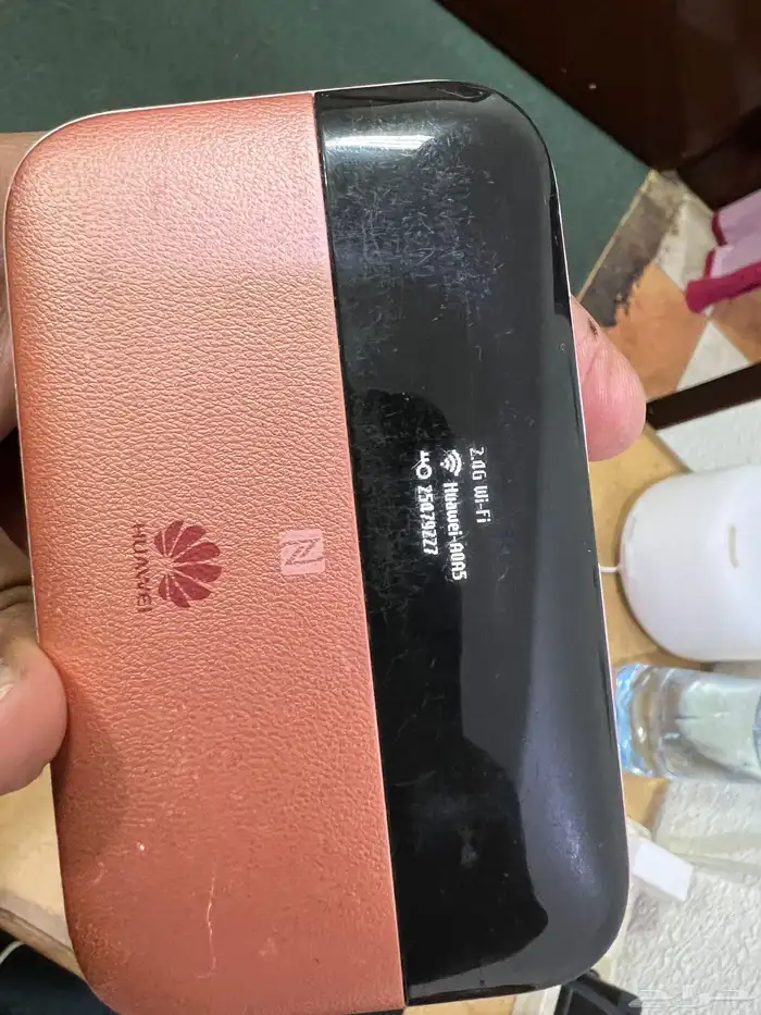 Huawei 5g pocket router with built in 6300 mah power bank f 4
