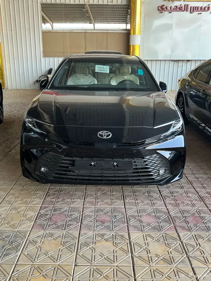 كامري LE اسود سعودي 2025 0