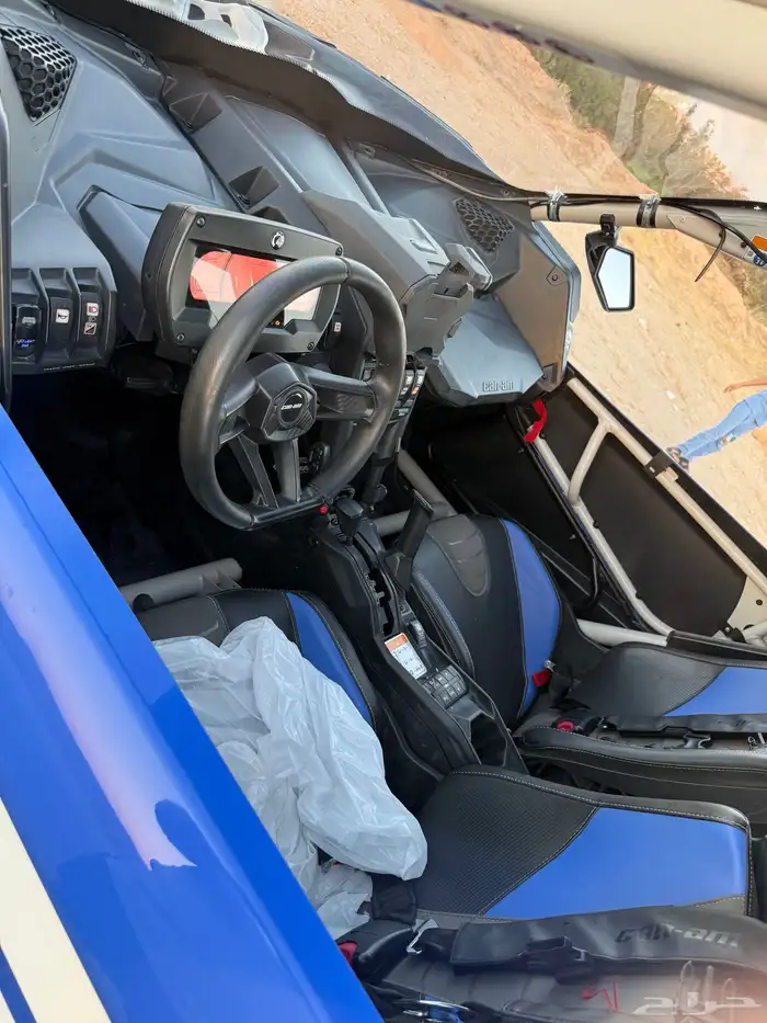 بقي 4 ركاب كانام موديل 22 مافريكX3 R turbo 40