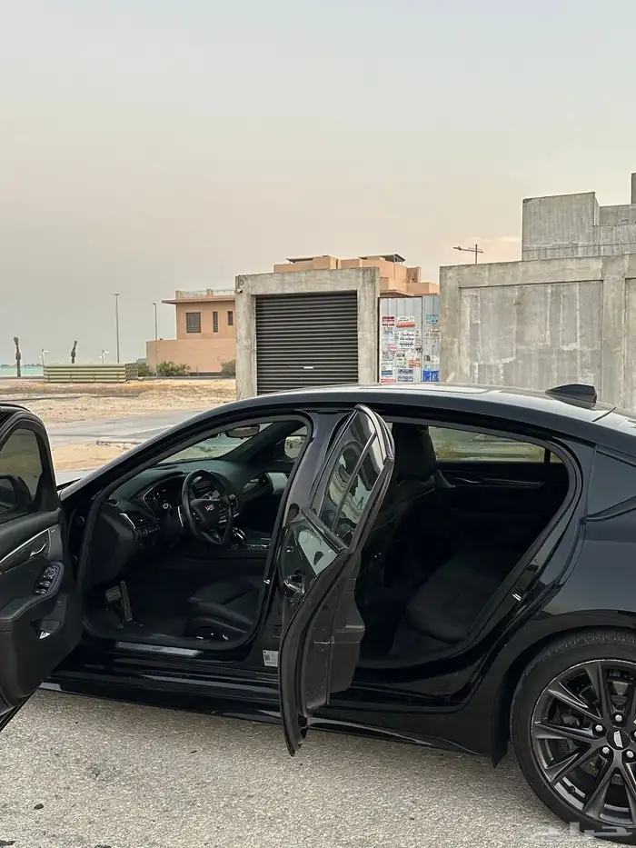 كاديلاك (CT5 (Sport 2