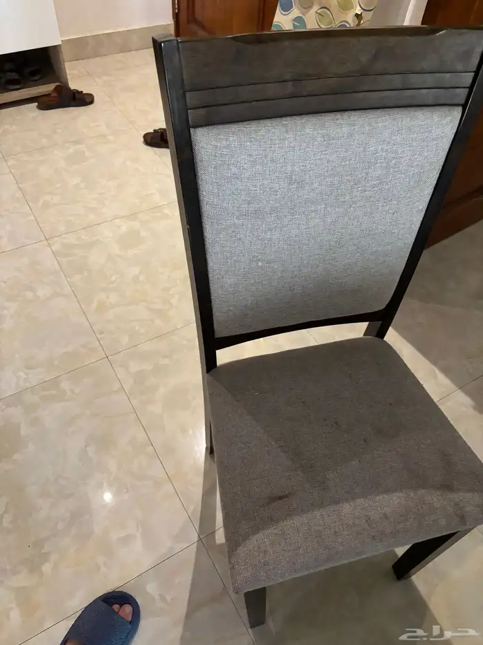 طاوله طعام خمس مقاعد 1