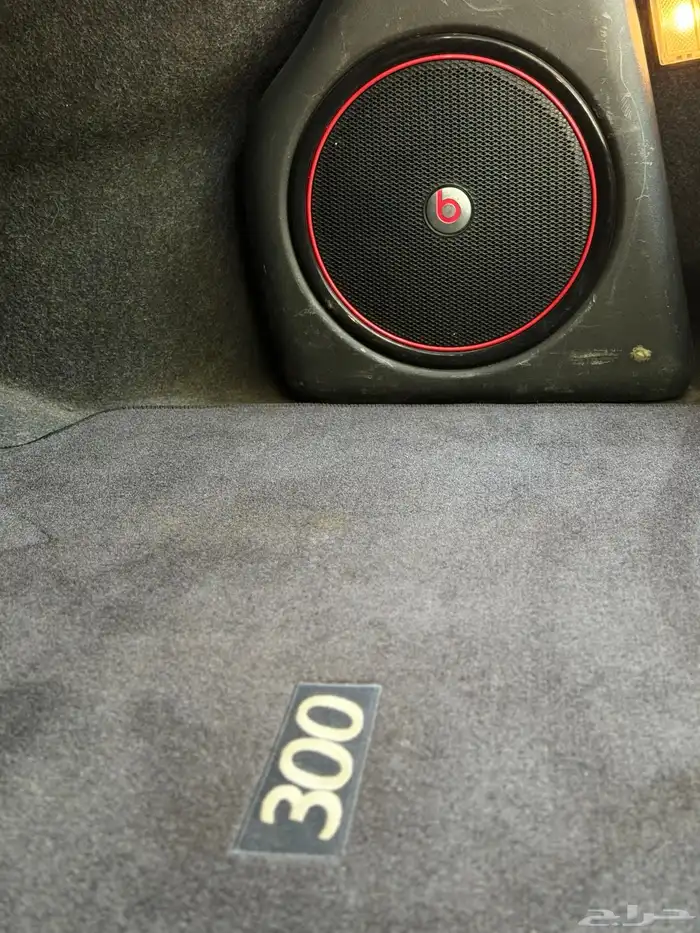 كرايسلر2016 V8 S300 فل كامل 42