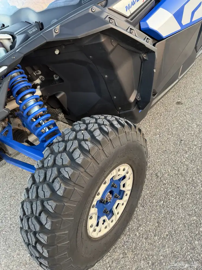بقي 4 ركاب كانام موديل 22 مافريكX3 R turbo 27