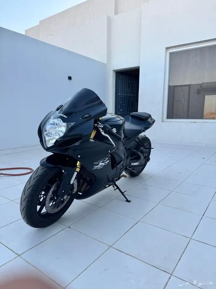 سوزوكي 750 للبيع 4