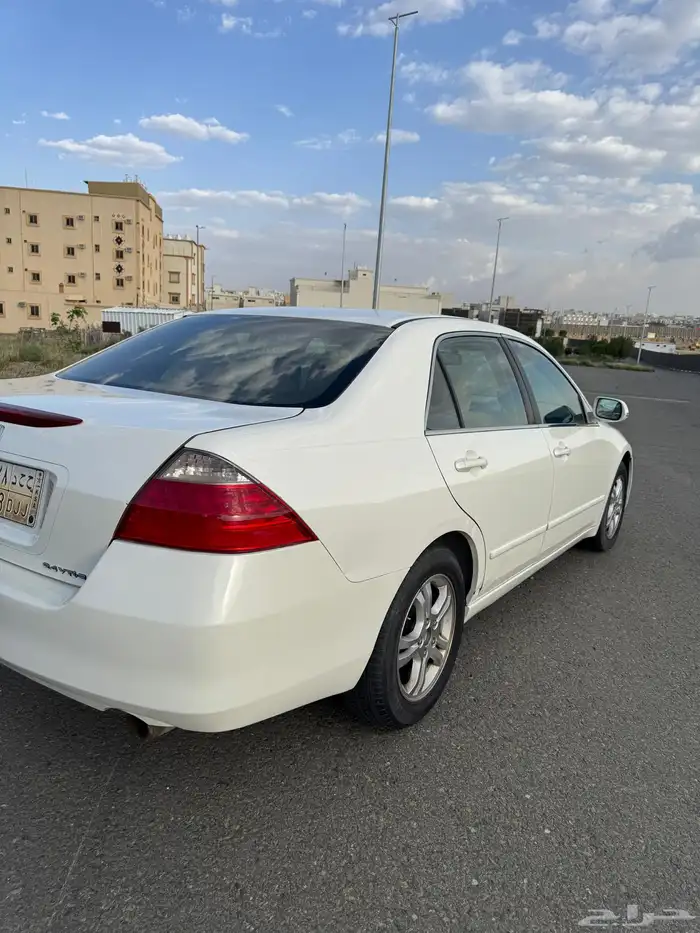 هوندا اكورد2007 5