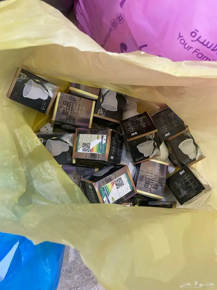 اغراض سباكه و كهربه ونجف للبيع 7