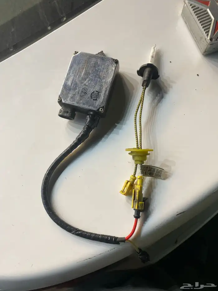 اجهزت زنن مع اللمبات كامله قويه اللون ابيض ثلجي للبيع 1