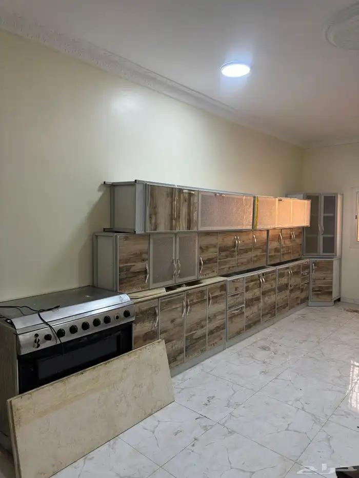 مطبخ 6 متر وغاز بحاله جيده 1