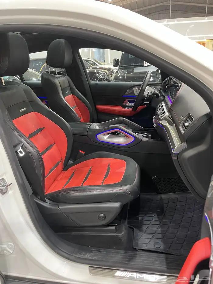 مرسيدس GLE 53 AMG فل اوبشن 2021 8