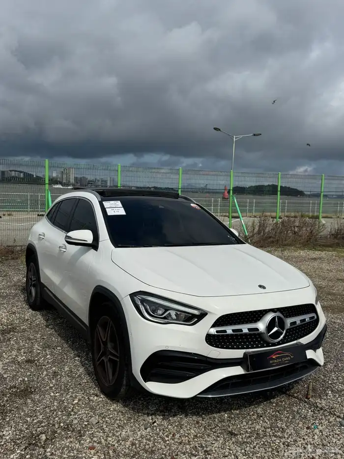مرسيدس GLA250 فل كامل 2020 (بحاله ممتازه) 0