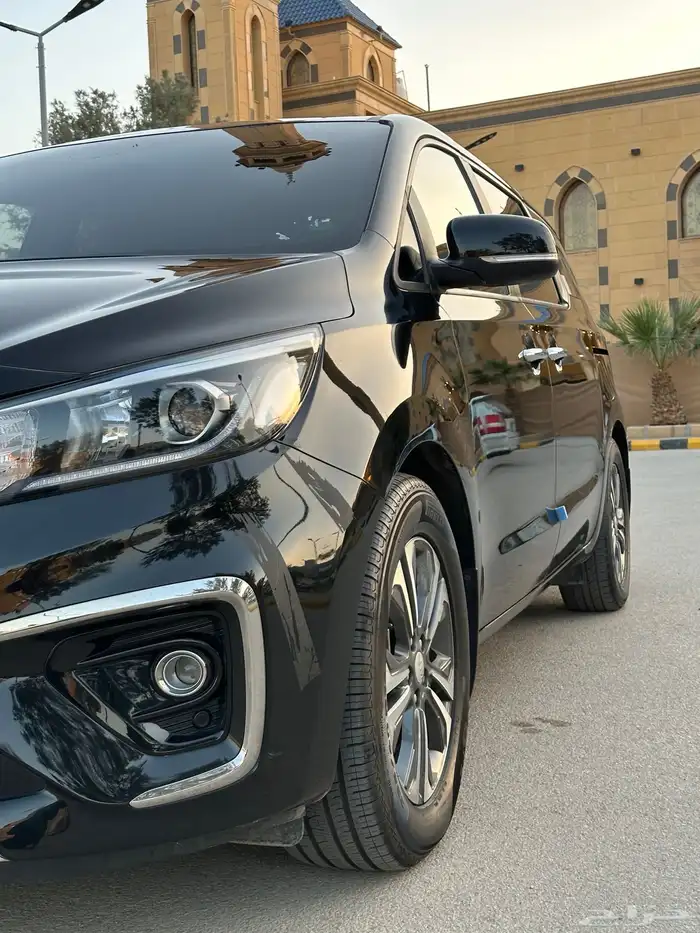 كيا كرنفال 2019 نص فل ماشي 77 32