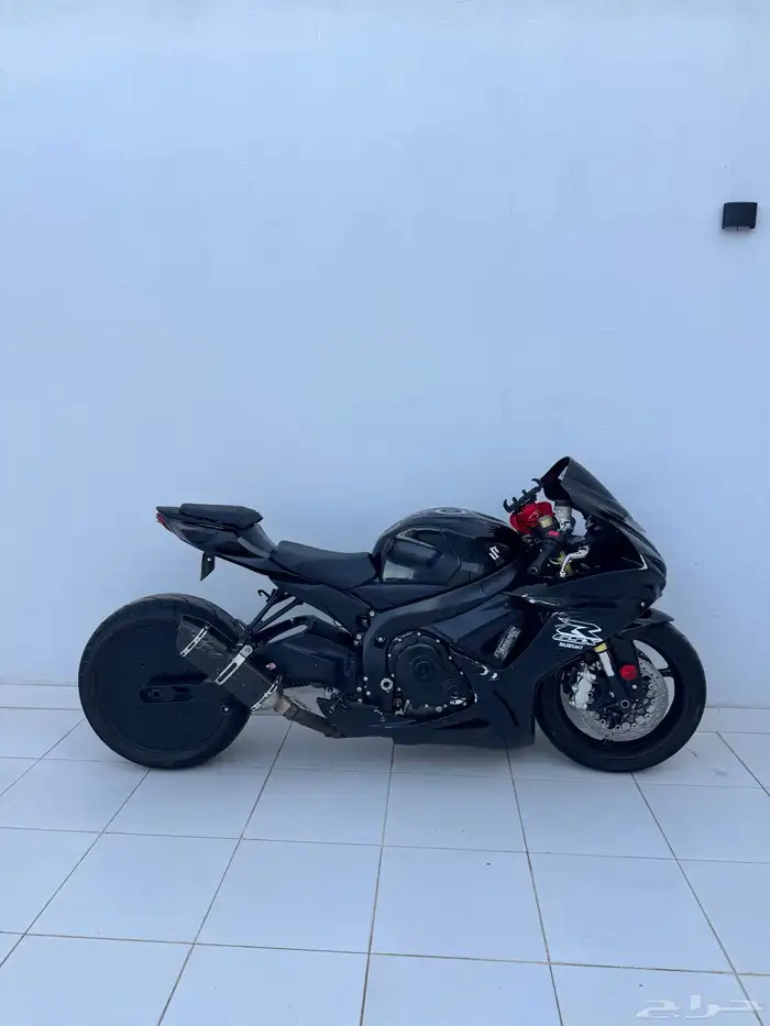 سوزوكي 750 للبيع 1