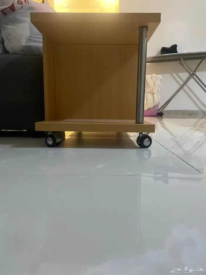دولاب تلفزيون نظيف 2