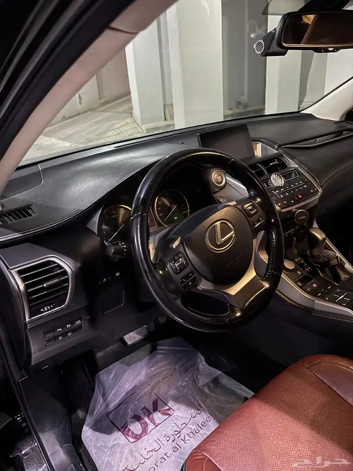 Lexus NX 200t 9