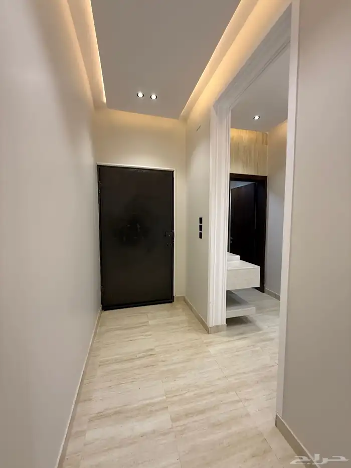 للبيع دور ارضى ودور علوى تشطيب ممتاز بدره الخميس 21