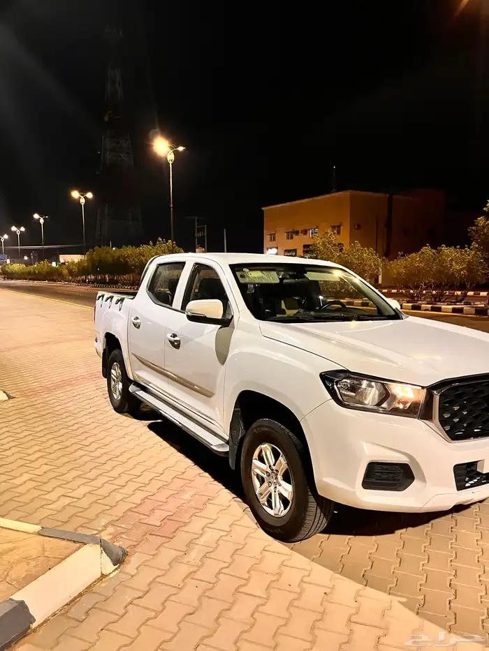 للبيع سيارة ام جي T60 ديزل بسمي وكاله كلش على شرط 0