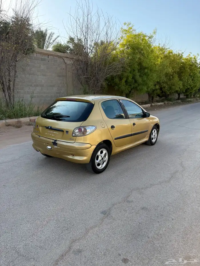 للبيع بيجو مفحوص وجاهز للنقل ( اول عرض) 4