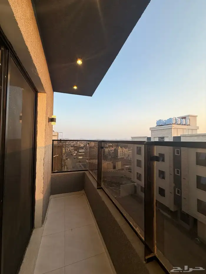 للبيع شقق علويه أطلاله خارجيه سطح خاص مصعد شغال بسعر 540الف 9