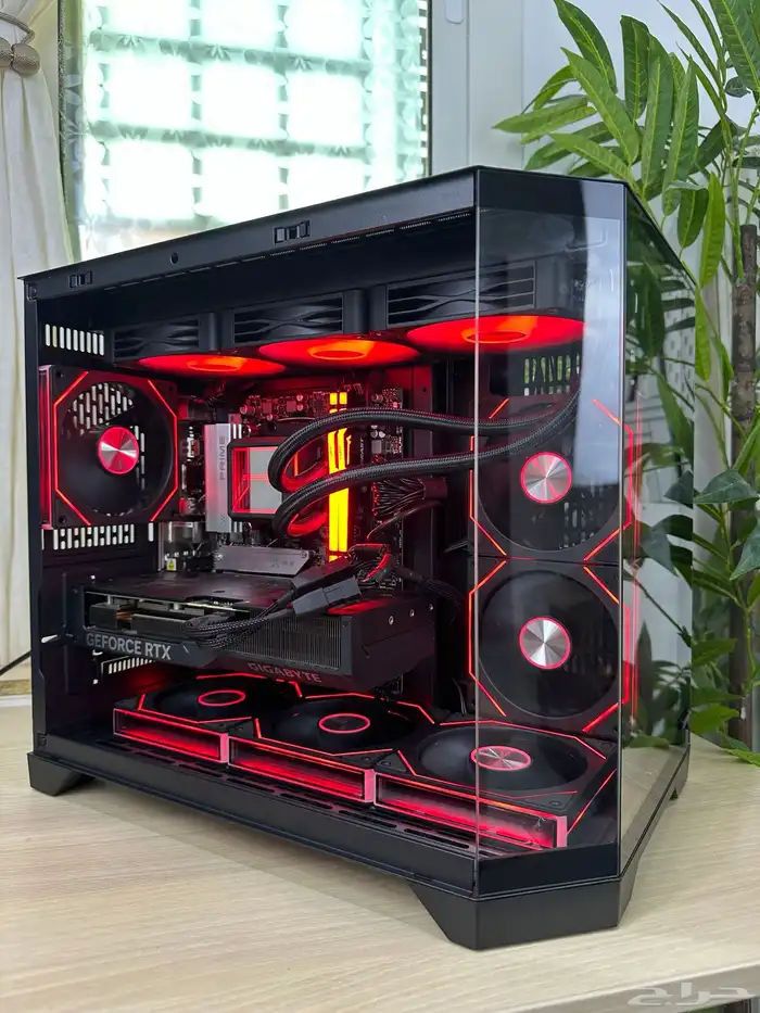 بي سي قيمنق جديد RTX 4070   Ryzen 7 7800X3D 2