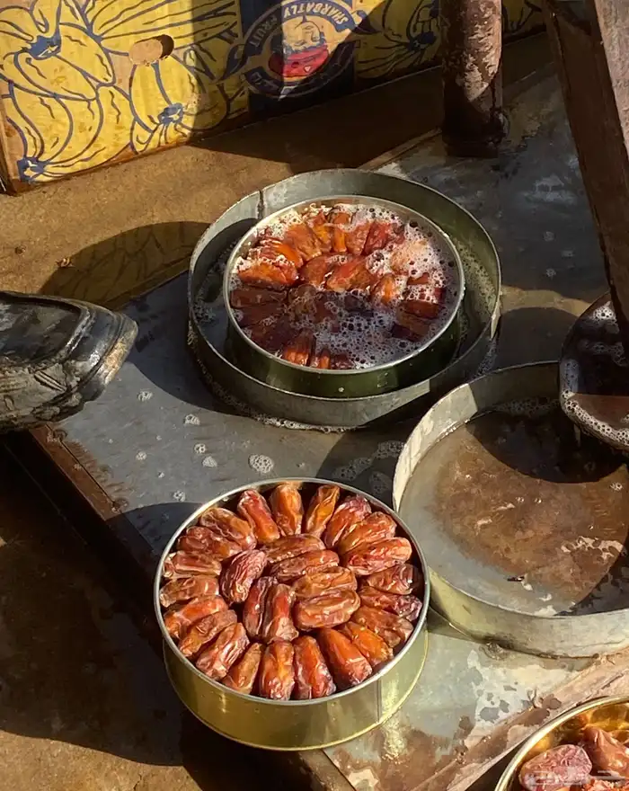 تمر للبيع كفو الكميه محدوده شغل مرتب 0