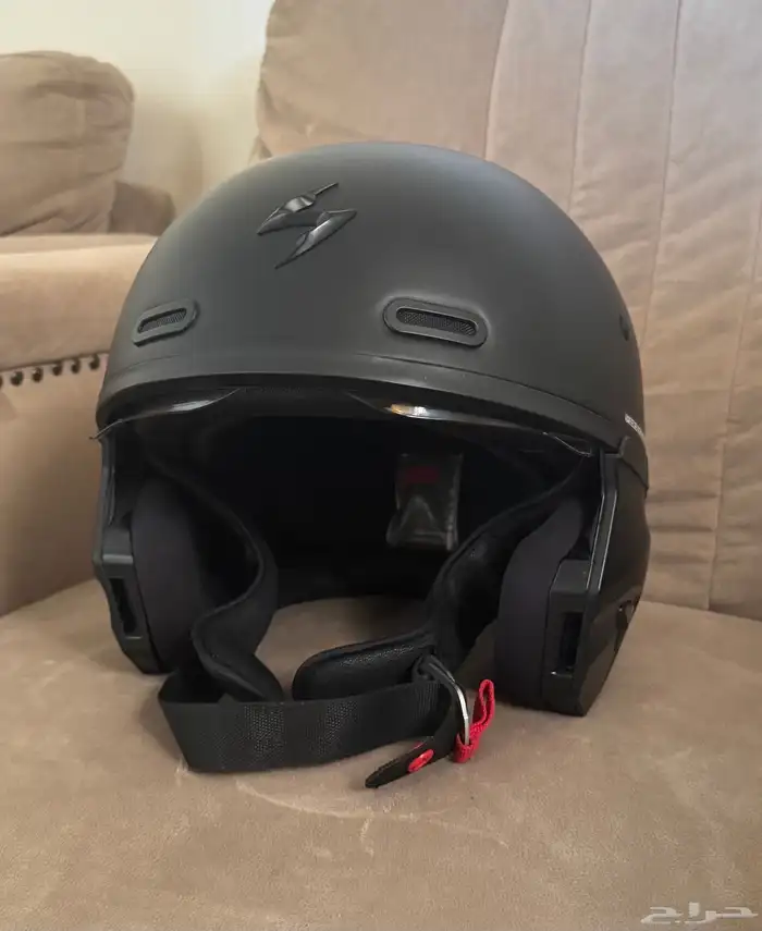 للبيع خوذة scorpion exo covert x 2