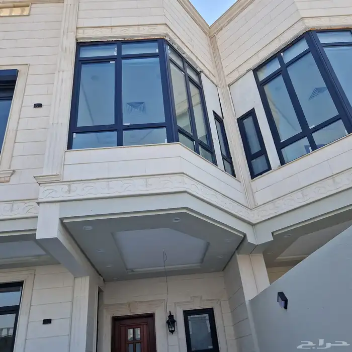 نوافذ و أبواب UPVC و ألمنيوم و أبواب WPC و واجهات 8